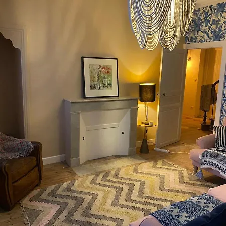 Vakantiehuis Stunning Maison Du Maitre Near Cognac Private Pool