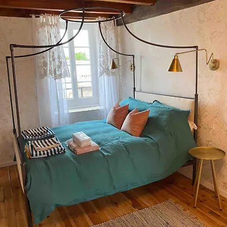 Holiday home Stunning Maison Du Maitre Near Cognac Private Pool *