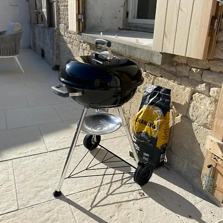 Vakantiehuis Stunning Maison Du Maitre Near Cognac Private Pool