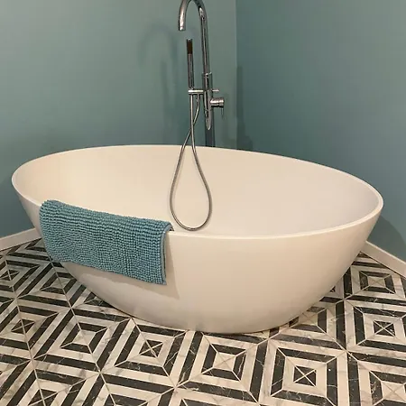 Stunning Maison Du Maitre Near Cognac Private Pool